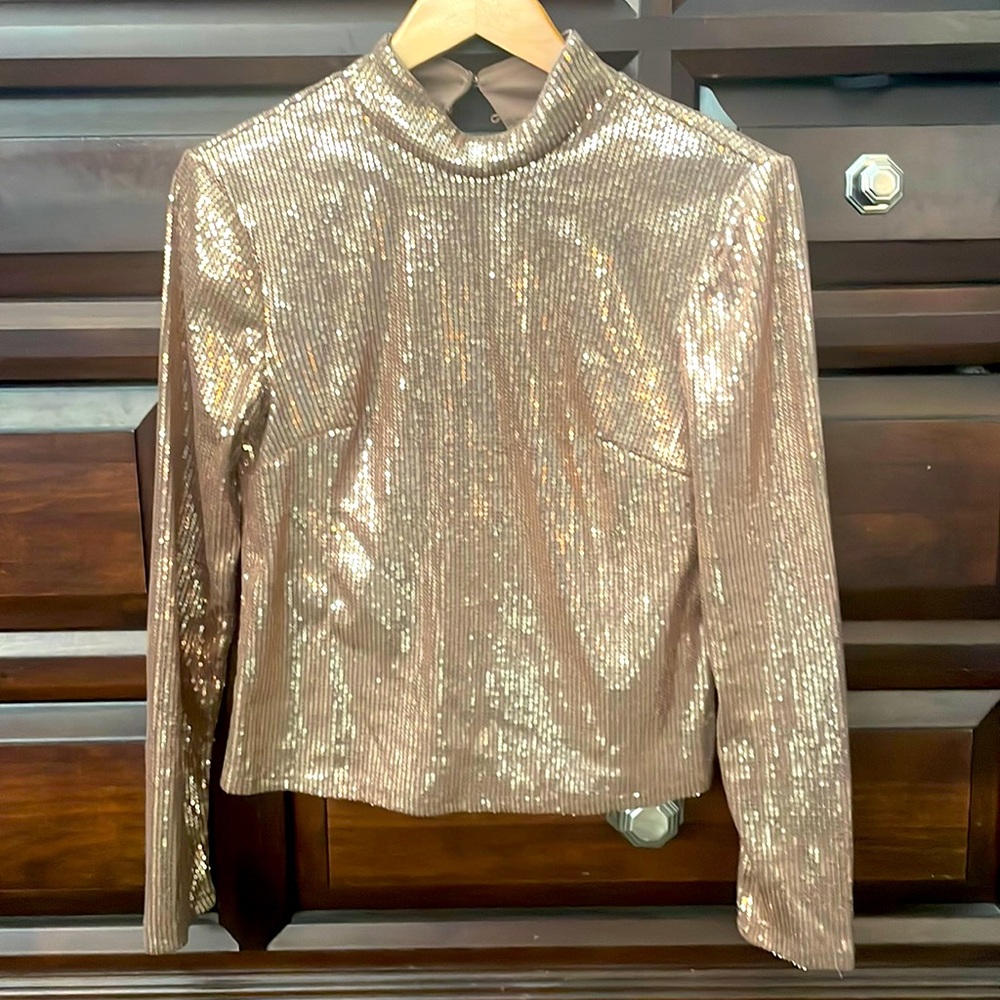 Sequin Top!